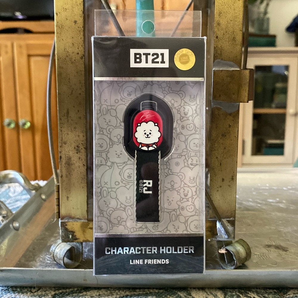 NWT=BT21 BTS Official Smart Phone Character *RJ* Holder Strap by LINE FRIENDS
